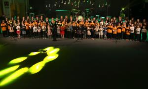 DOBRODELNI KONCERT ŽELJAM NAPROTI  OŠ RAKEK 37 FOTO LJUBO VUKELIČ